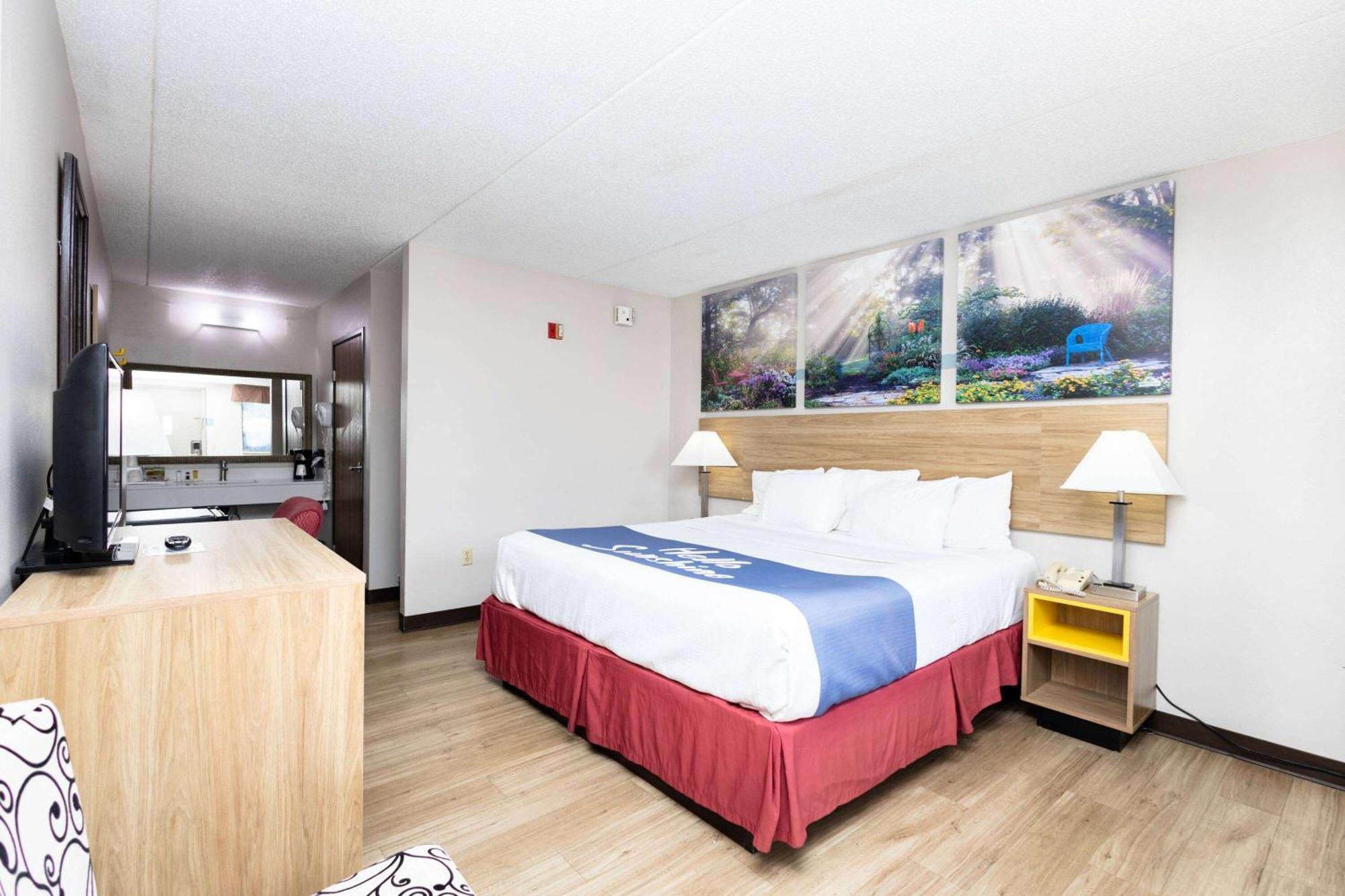 Days Inn By Wyndham Dayton Huber Heights Northeast Zewnętrze zdjęcie